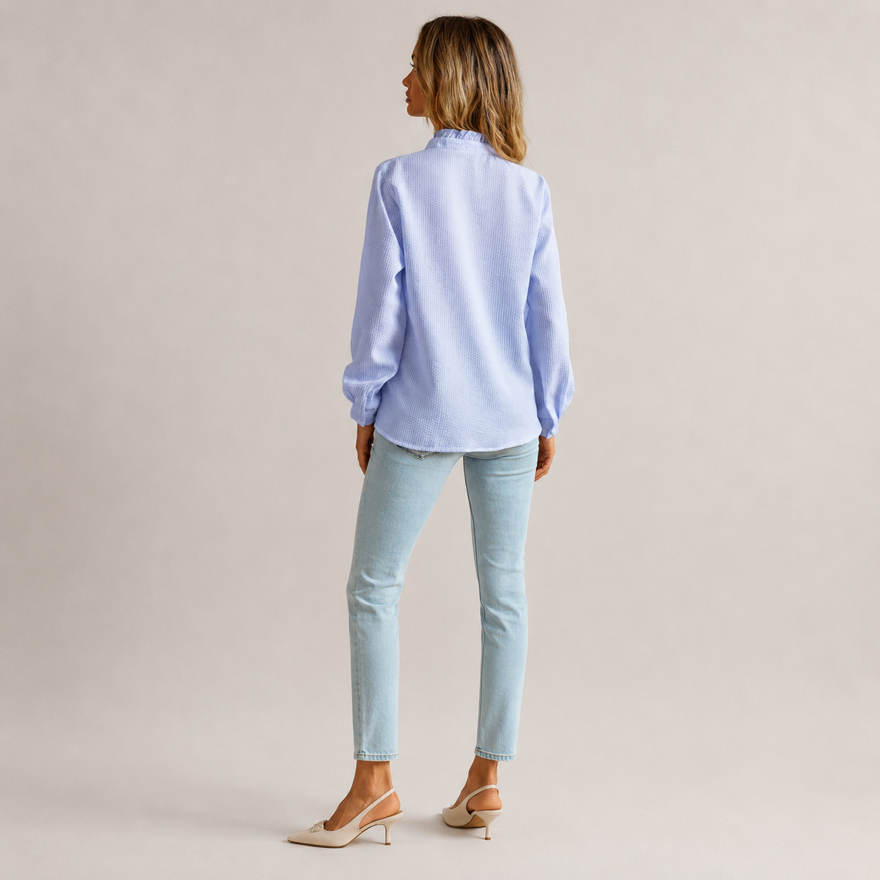 Women’s Ruffle Collar Button Blouse