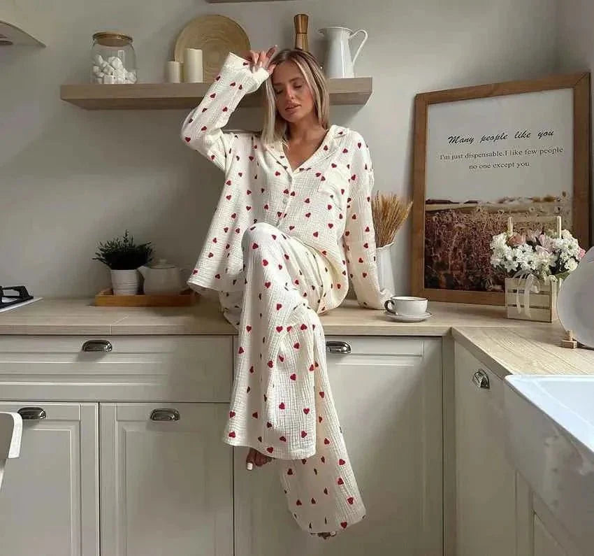 Women’s Heart Print Pyjama Set